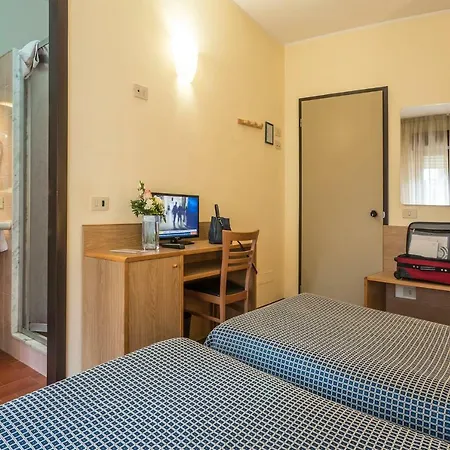 Vega Hotel 3*